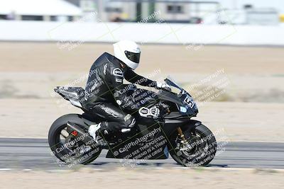 media/Jan-15-2026-Racers Edge (Thu) [[dfebeb70ab]]/2-A Group/Session 3 (Turn 15 Inside Pans)/